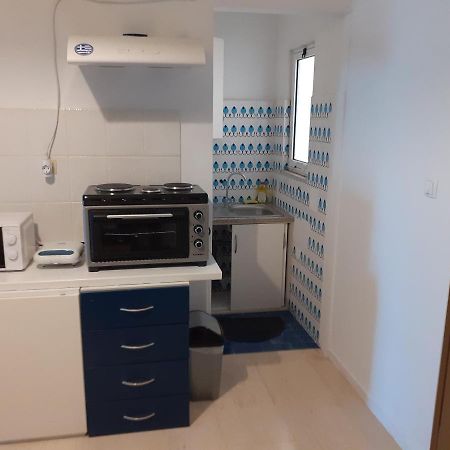 Alex Central City Accommodation Lavrion Exterior photo